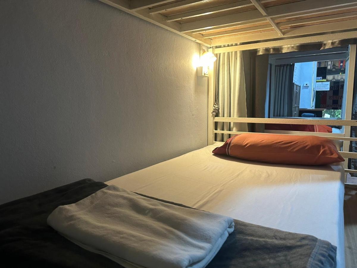 Hangover Hostel Phi Phi Islands Exterior photo